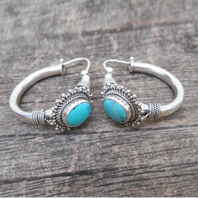 Retro Chic Turquoise Drops
