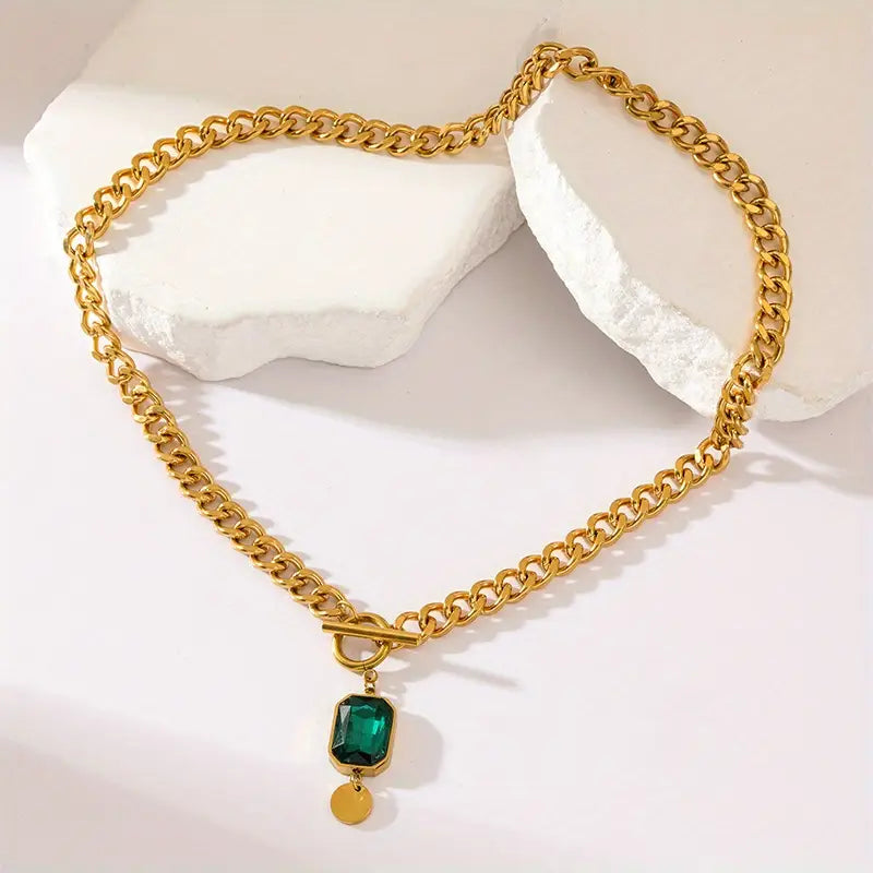 Emerald Glow Chunky Chain Necklace