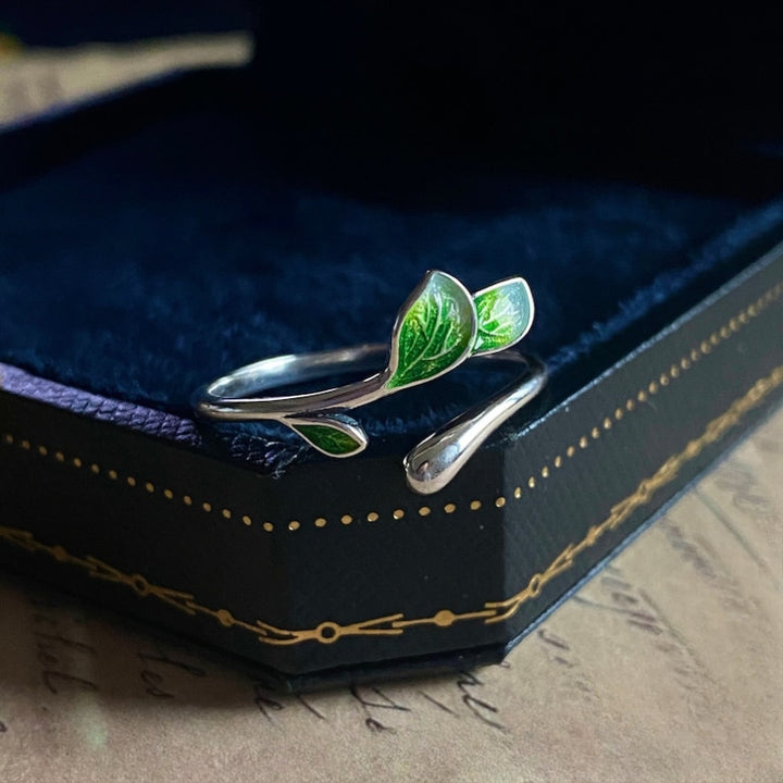 Anillo Abierto Ajustable Elegante con Hoja Verde, Diseño Único de Aleación para Uso Diario y Regalos