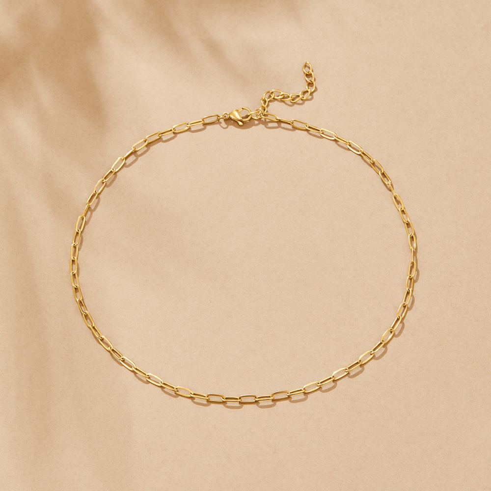 Elegant Edge Pendant Necklace