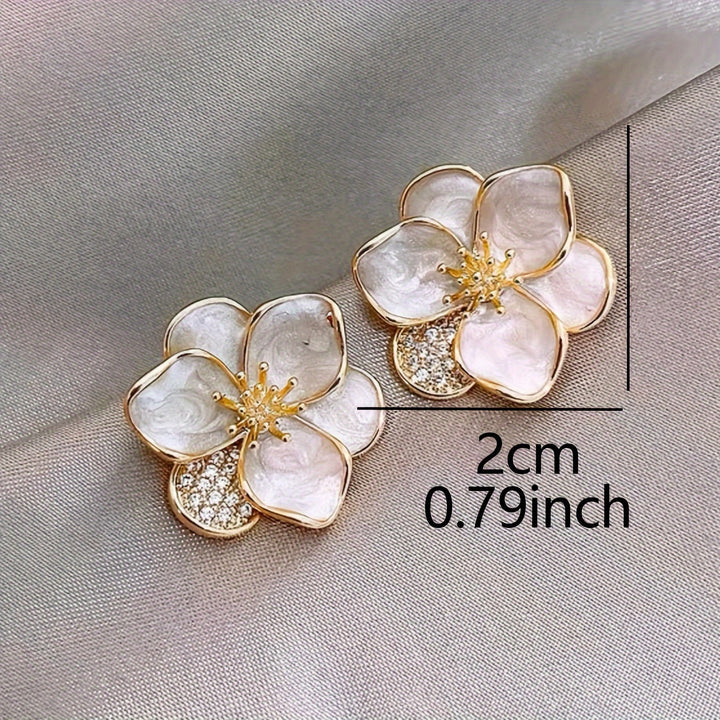 Sweet Flower – Elegant Stud Earrings