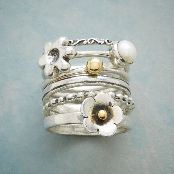 Blossom Glow Ring Set