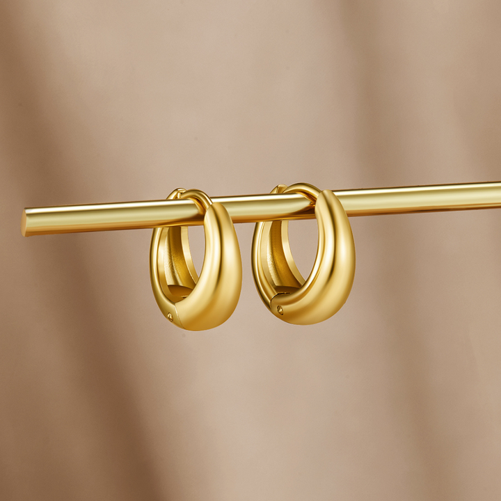 Audrey’s Glow Hoops