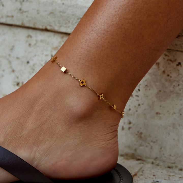 Charlie’s Golden Glow Ankle Charm