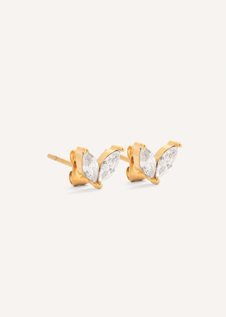 Lone Earrings: Effortless Chic