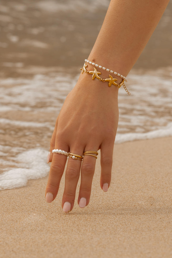Aurore Bracelet: Timeless Elegance