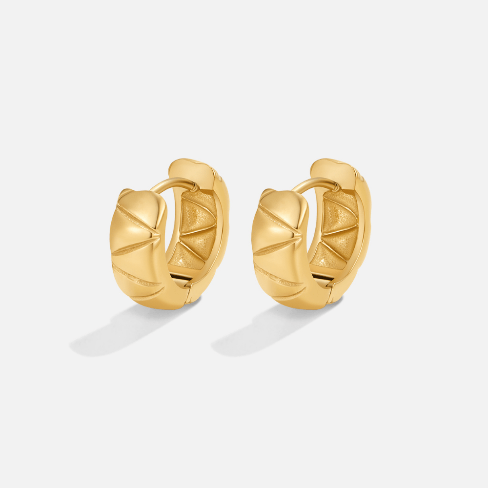 Allison’s Bold Charm Hoops: Daring Elegance Unleashed