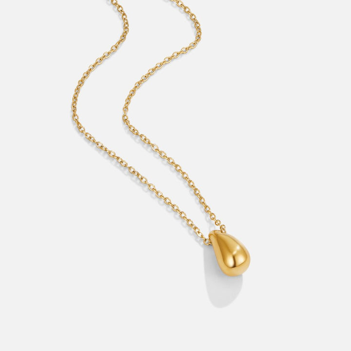 Radiant Glow Amara Necklace