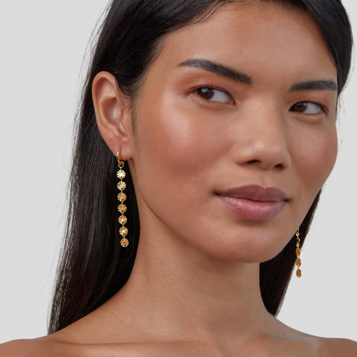 Amari Radiance: Sparkle Spin Earrings