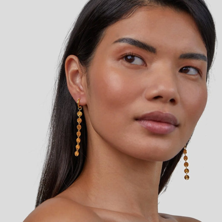 Amari Radiance: Sparkle Spin Earrings