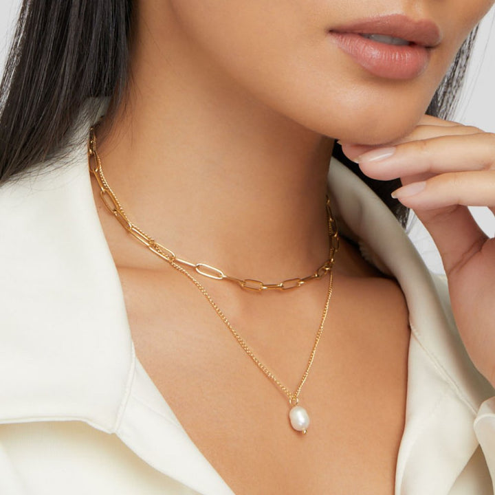 Angela's Radiant Elegance Glow