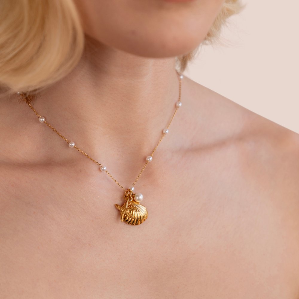 Aria Glow Charm Necklace