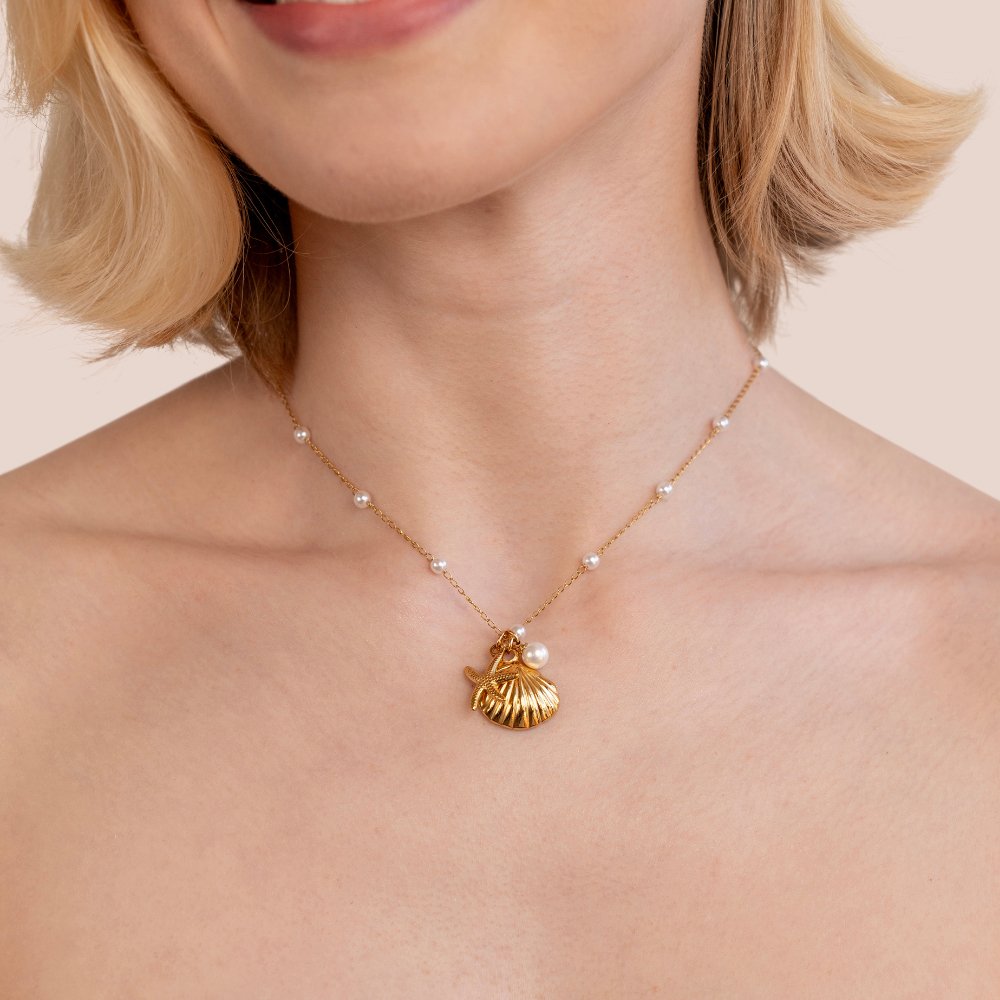 Aria Glow Charm Necklace
