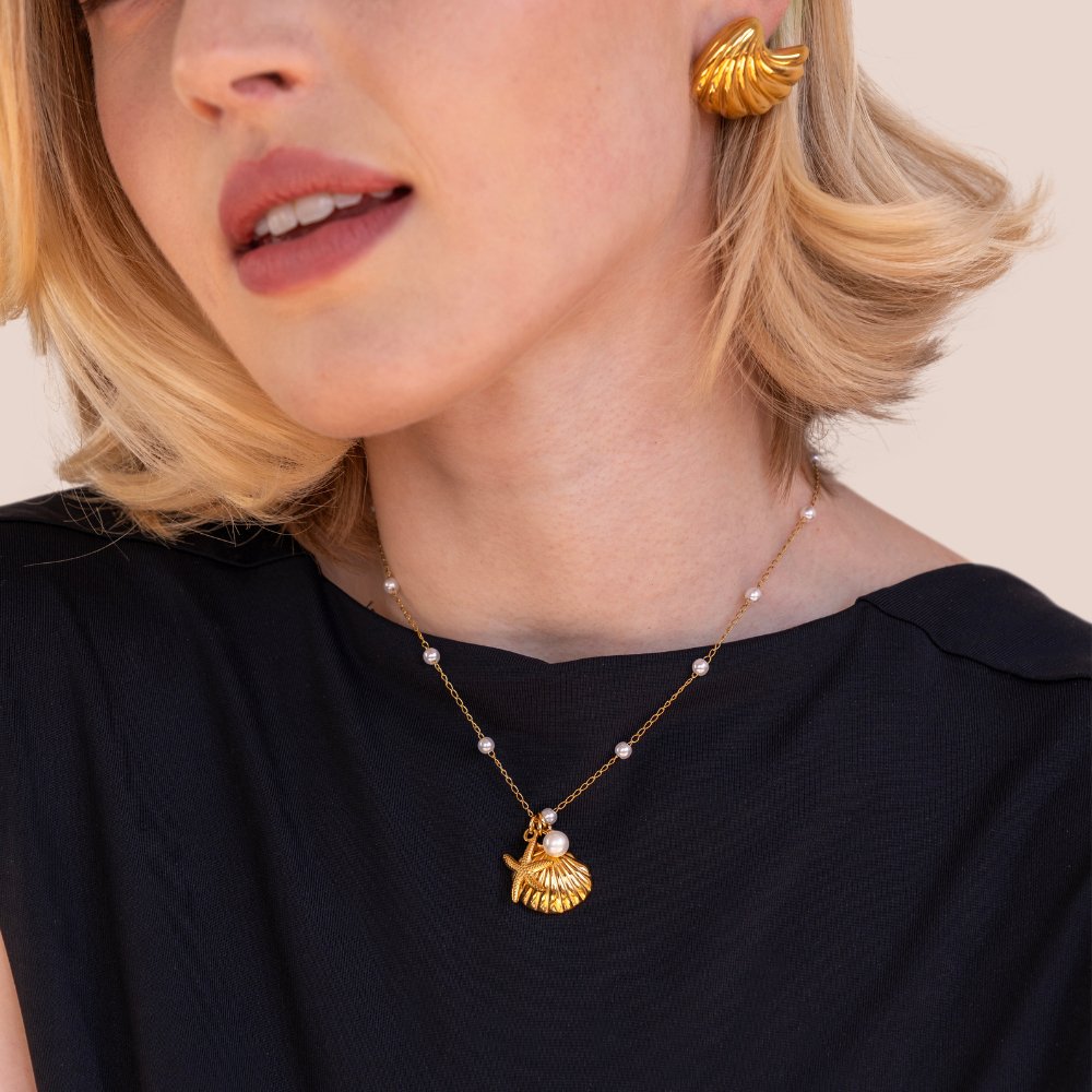 Aria Glow Charm Necklace