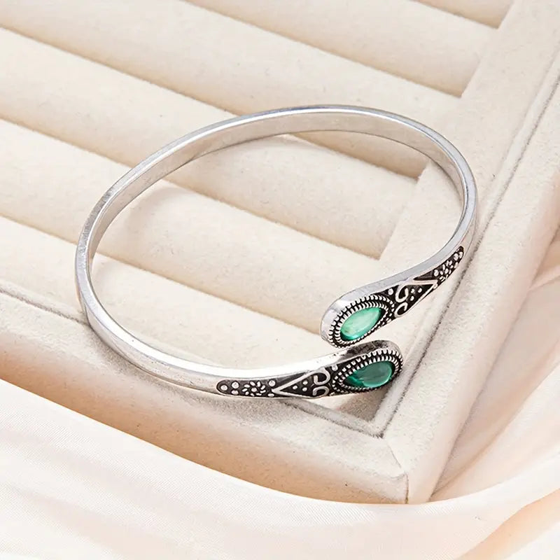 Esmeralda Devereux Radiance Bracelet