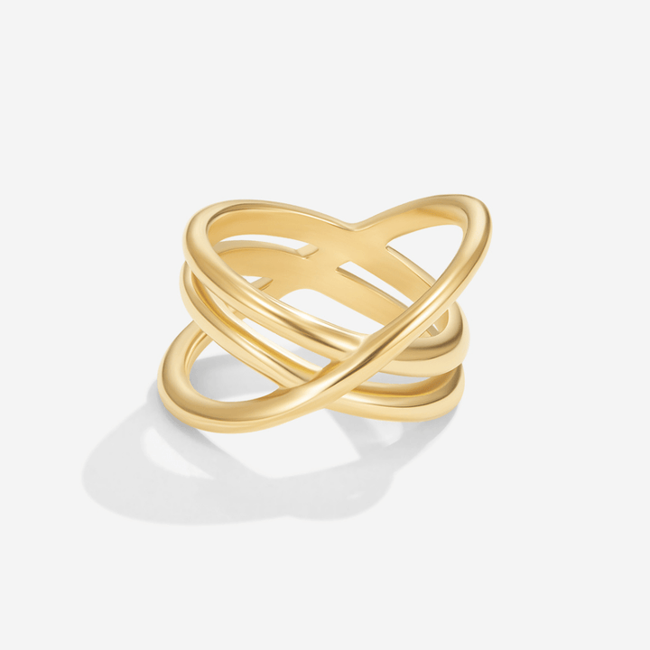 Brooke’s Infinity Loop: Timeless Grace Unveiled