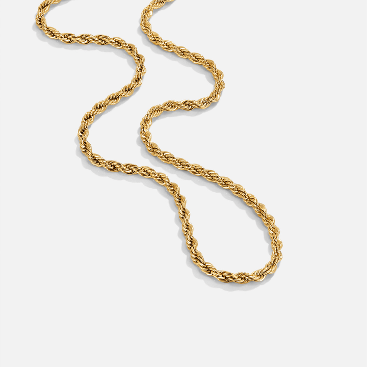 Golden Grace: The Calla Twist Necklace