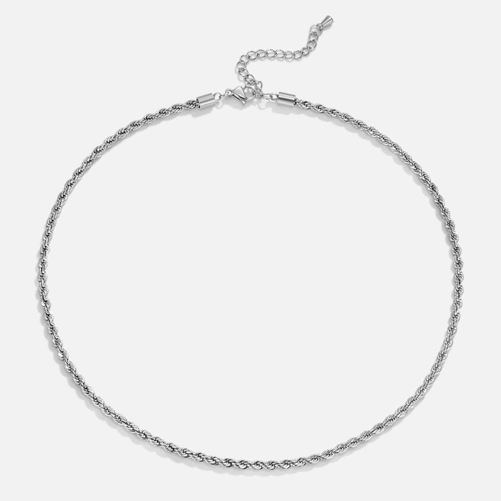 Grace in Motion: Calla Chain Necklace