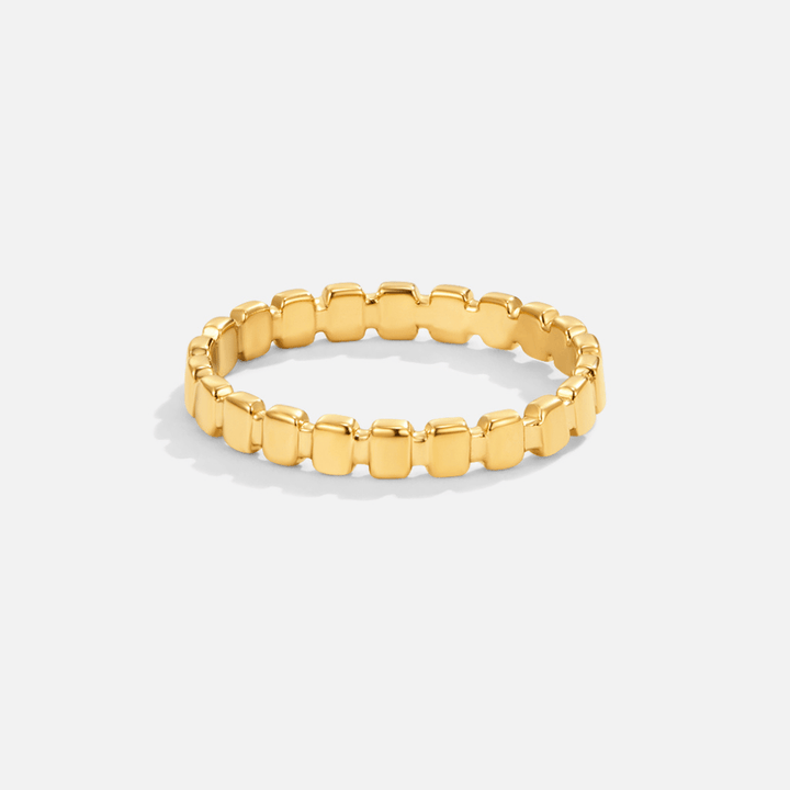 Callie Luxe Spark Ring