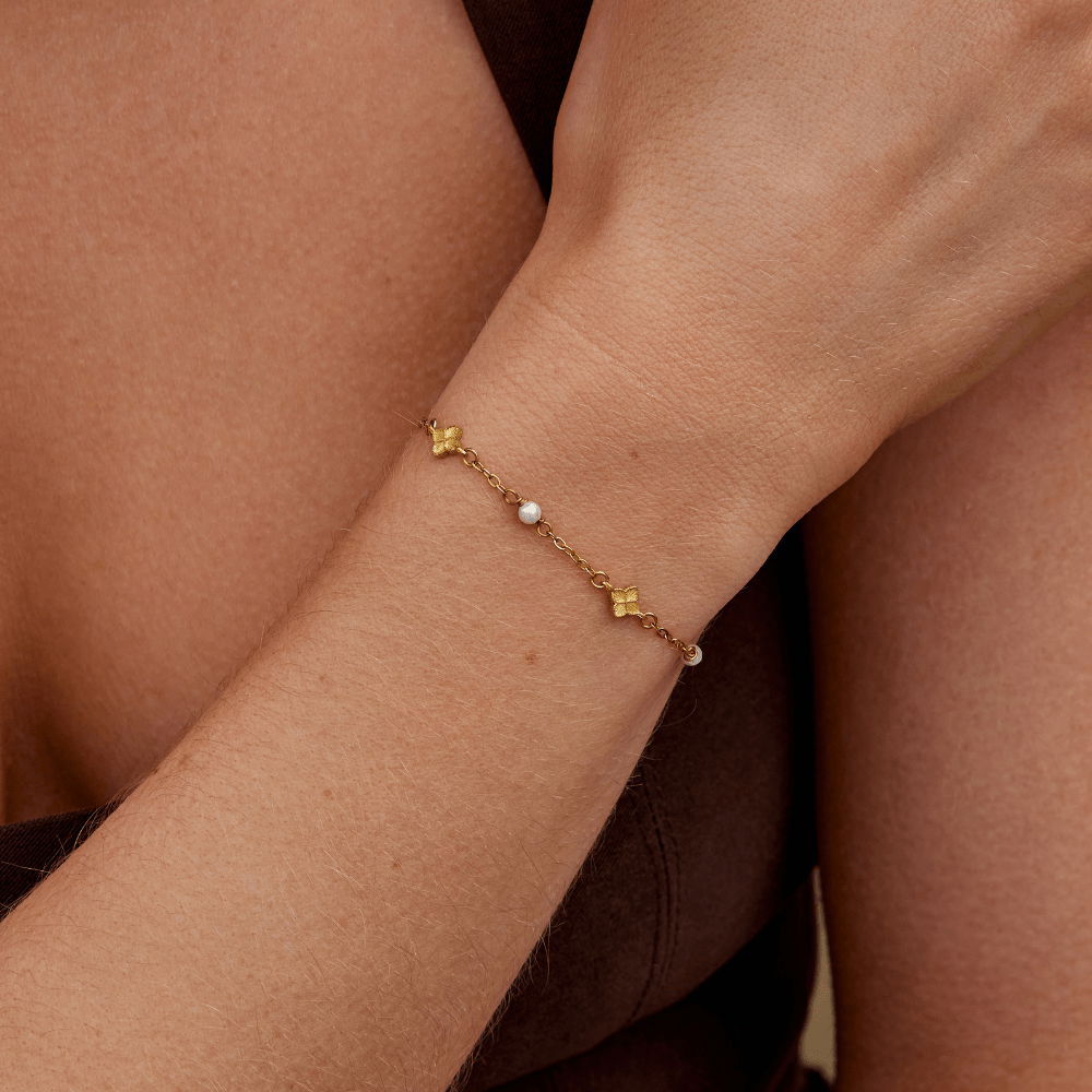 Camila’s Petal Charm Bracelet: Timeless Elegance