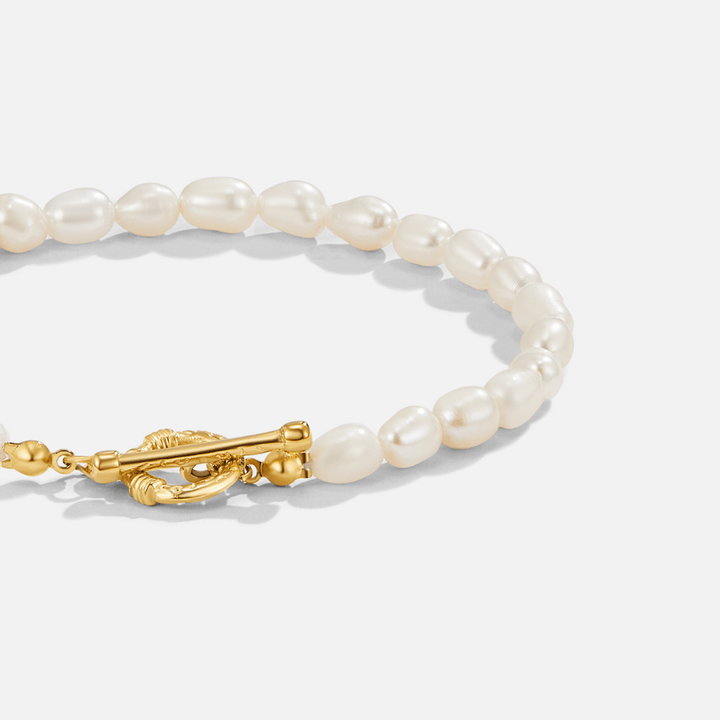 Charm Pearls Cara: Elegant Glow Collection