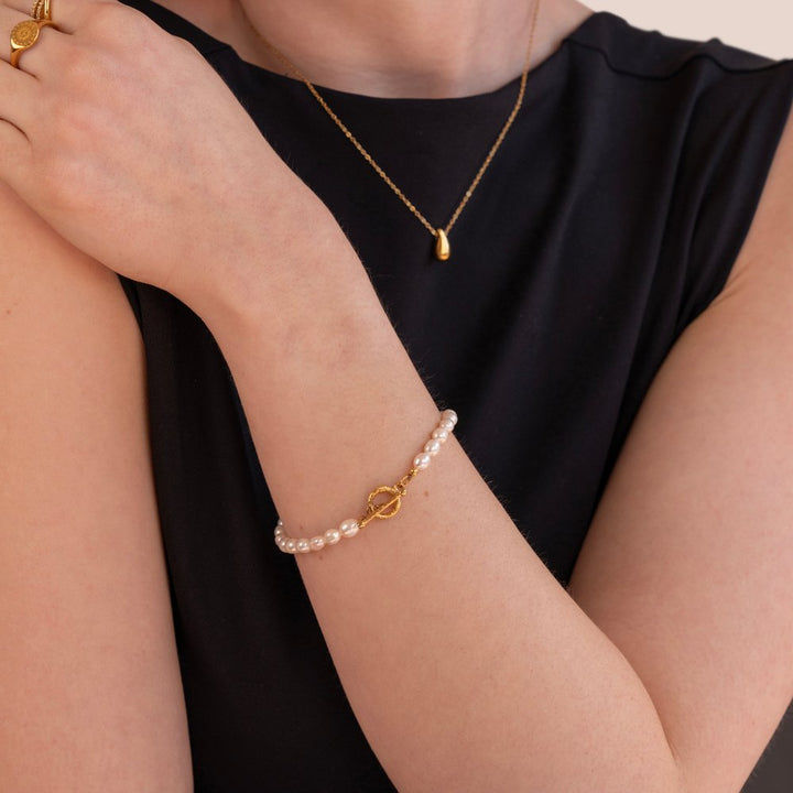 Cara Charm Pearls Collection