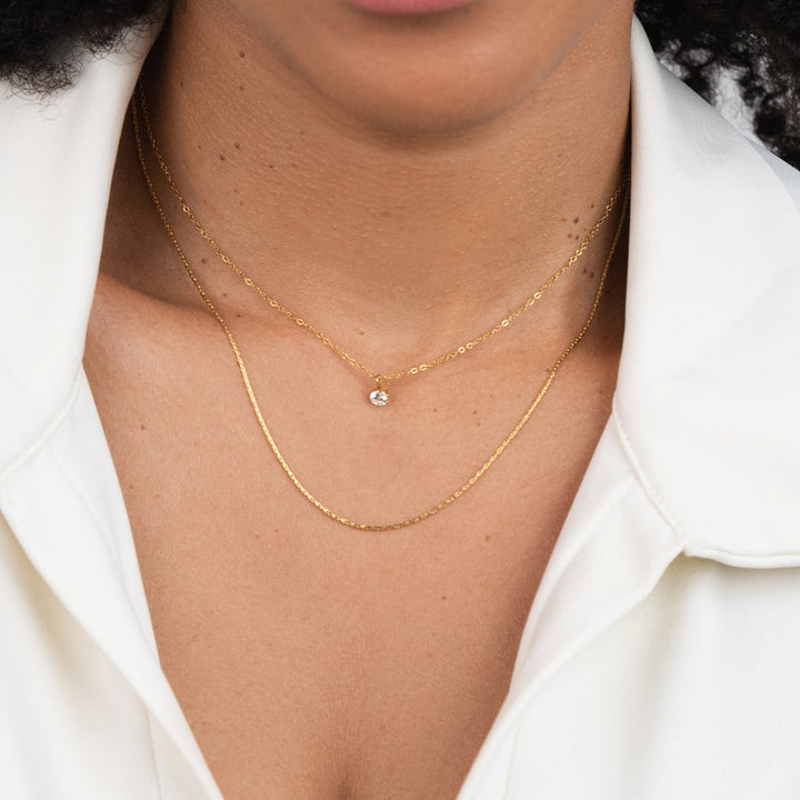 Dina Necklace: Timeless Glow Collection