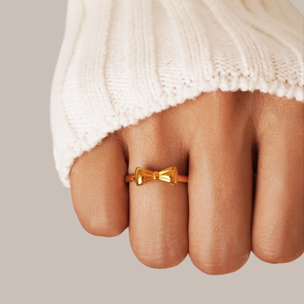 Ellie Gleam Radiance Ring