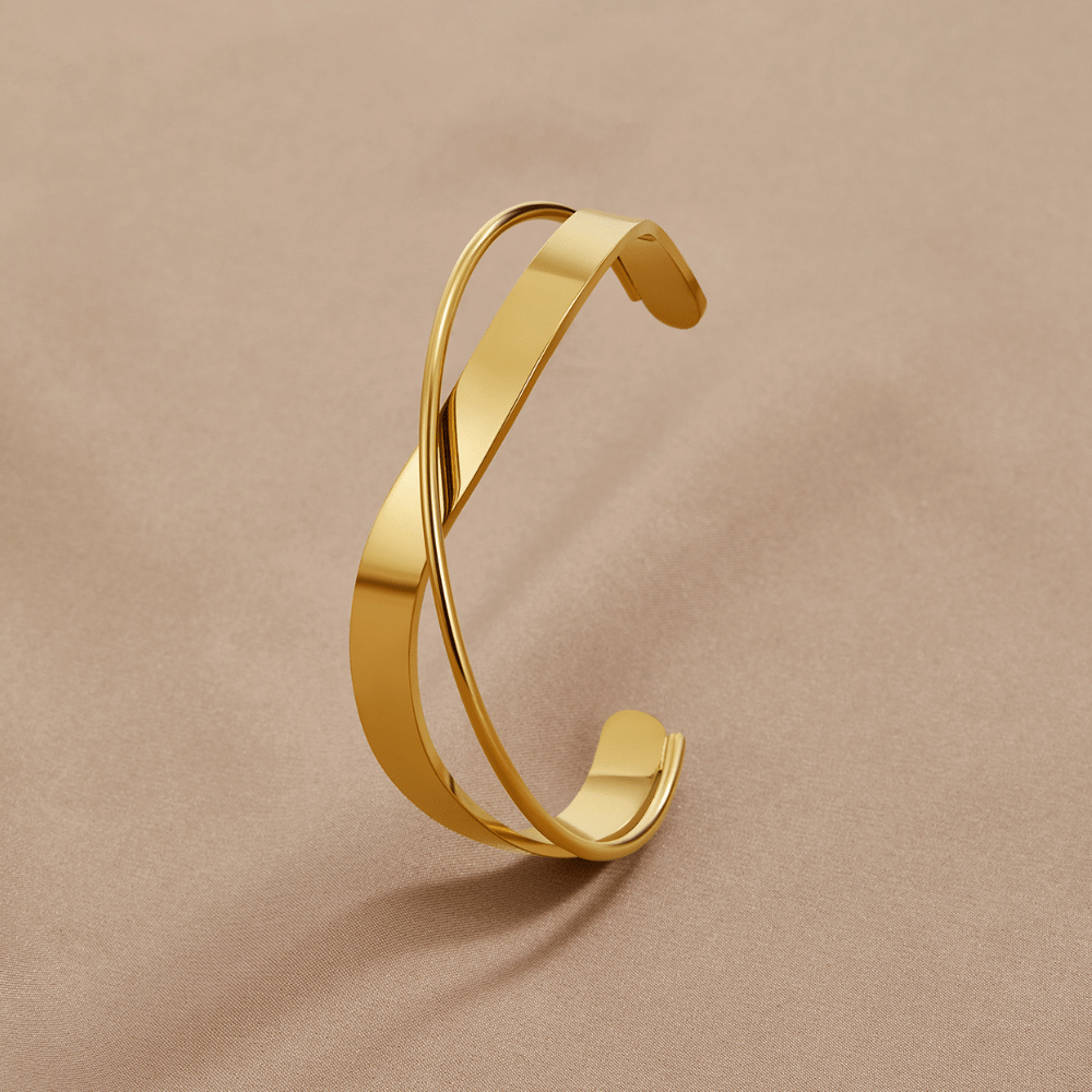 Radiant Eve: The Elegance Bracelet