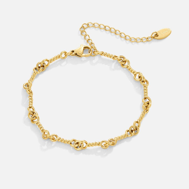 Figaro Flair Spark Bracelet