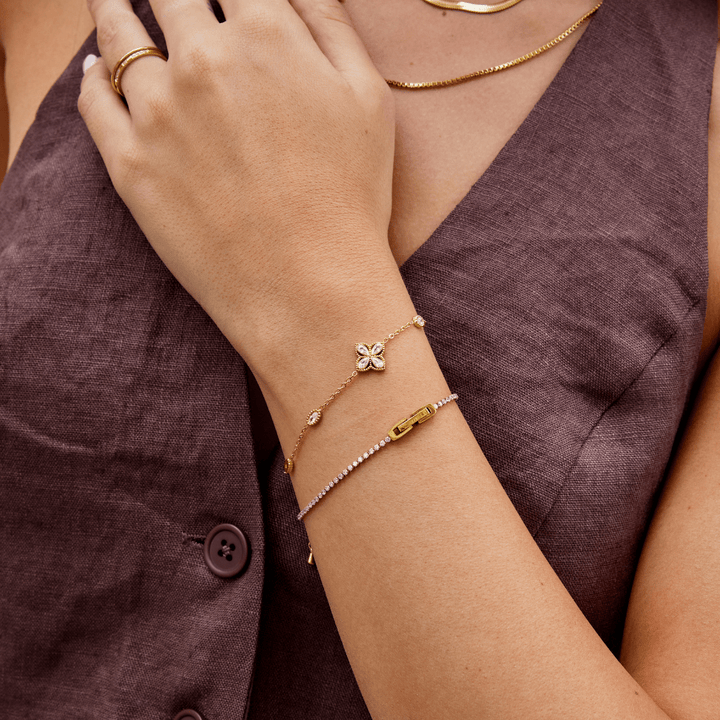 Lucky Leaf Charm Bracelet