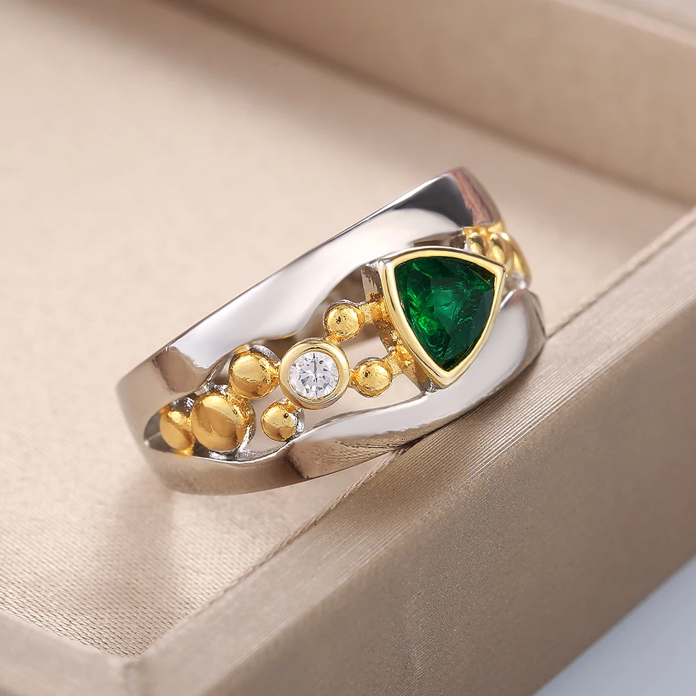 Emerald Glow Statement Ring
