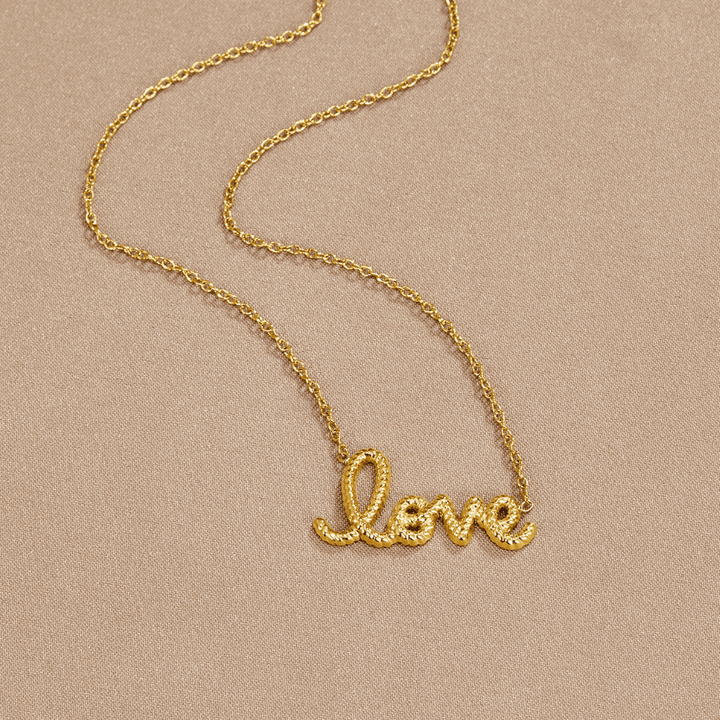 Radiant Amour Glow Necklace