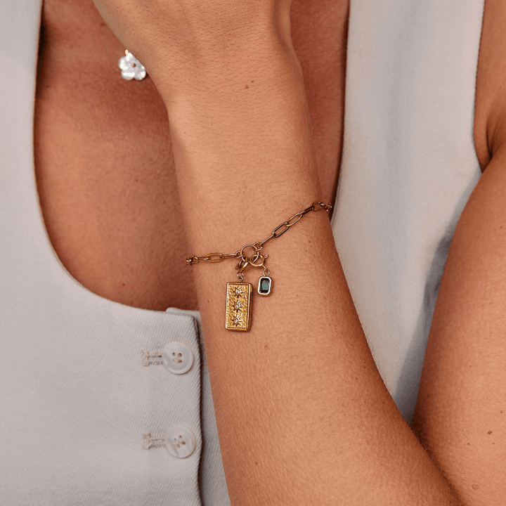TwinkleGlow Charm